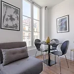 TBS 313 - Elegant studio near Marais district